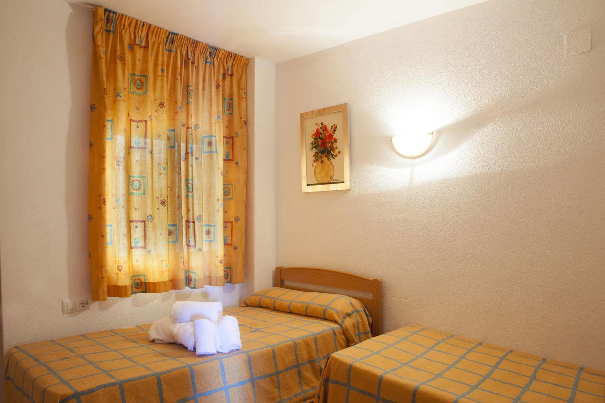 Appartement Ibersol Siesta Dorada à Salou Extérieur photo